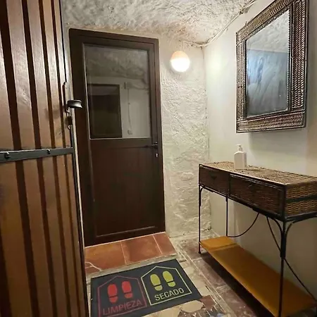 La Cueva De Toni El Seco