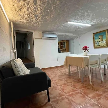 Apartment La Cueva De Toni El Seco