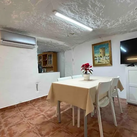 La Cueva De Toni El Seco