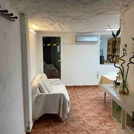 Apartmán La Cueva De Toni El Seco *