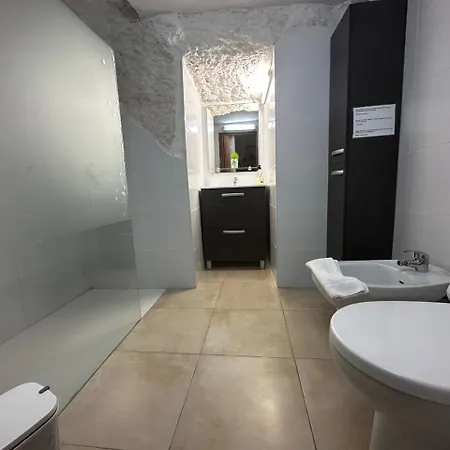 La Cueva De Toni El Seco Apartmán *